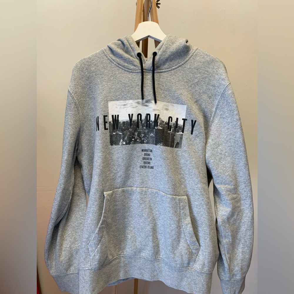 H&M New York City hoodie